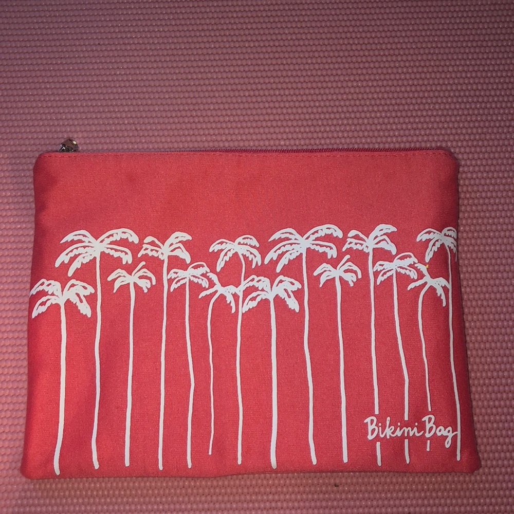 Makeup/ toiletries bag